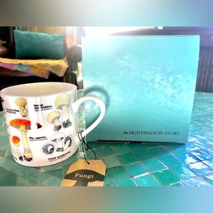 FUNGI coffee mug NWT , in box .The Huntington store, 2012 Mushroom coffee decor